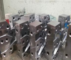 Đánh bóng xi mạ 03